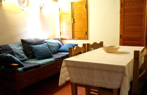 Seia Apartamento | Homerez - ¡A 200 m de la playa! Apartamento para 6 pers. con terraza en Seia
