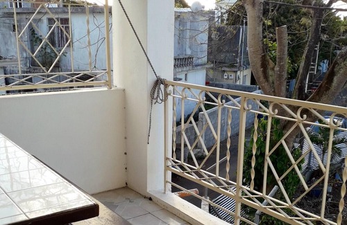 Grand-Baie Apartamento | Homerez - ¡A 300 m de la playa! Bonito apartamento para 4 pers. en Grand Baie