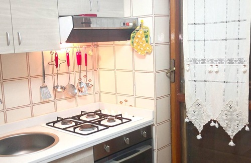 Furnari Casa | Homerez - ¡A 300 m de la playa! Bonita casa para 7 pers. con piscina compartida