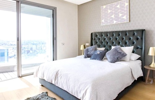 Medina Apartamento | Homerez - Apartamento para 4 pers. con jacuzzi y vistas al mar en Casablanca