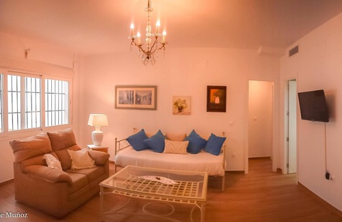 Penaflor Apartamento | Homerez - Amazing appartement for 4 ppl. at Peñaflor