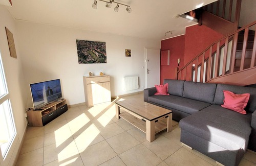 Bitche Apartamento | Homerez - Bonito apartamento para 5 pers. con balcón en Bitche