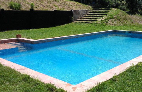 Saus Villa | Homerez - Villa a 14 km de la playa para 6 pers. con piscina en Saus-Camallera