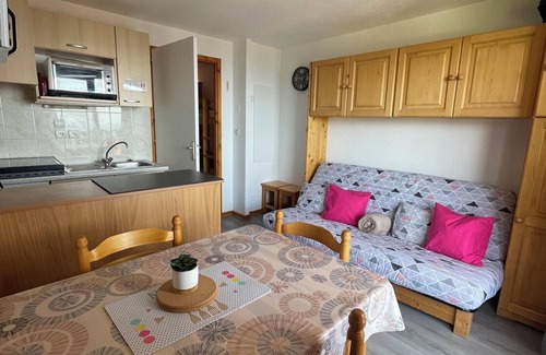 Thollon-les-Memises Apartamento | Homerez - Apartamento Thollon, lago