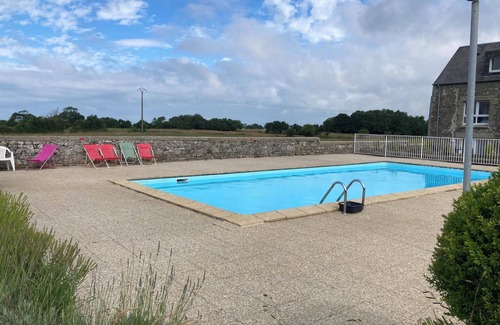 Montmartin-sur-Mer Apartamento | Homerez - Apartamento en Montmartin-sur-Mer