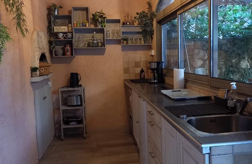 Salon-de-Provence Apartamento | Homerez - Apartamento - Salon-de-Provence