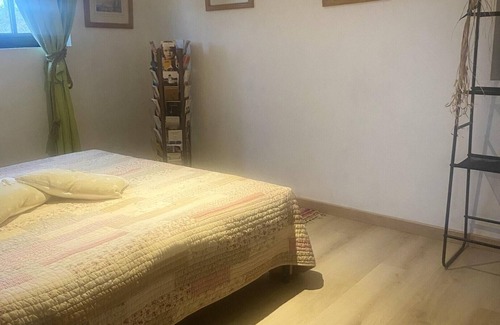 Gaillac Apartamento | Homerez - Apartamento para 4 pers. con piscina compartida y jardín en Gaillac