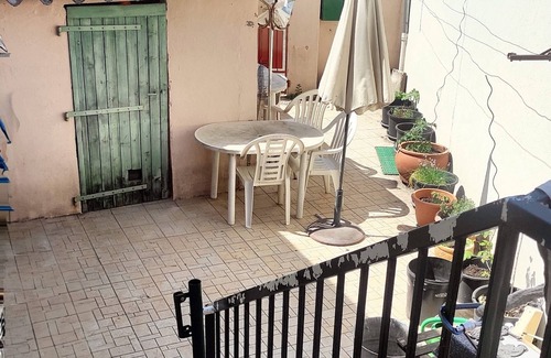 La Grand'Combe Apartamento | Homerez - Casa cerca de las Cévennes