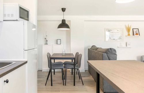 Cruz de Humilladero Apartamento | Homerez - Apartamento en Los Prados, Málaga