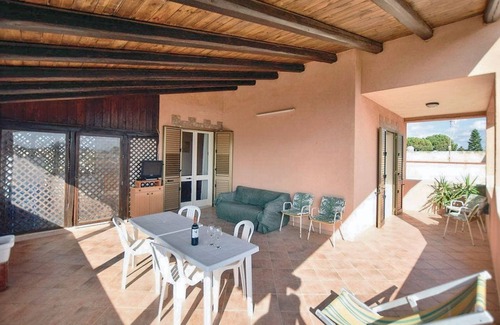 Triscina Apartamento | Homerez - Apartment in Triscina, sea view