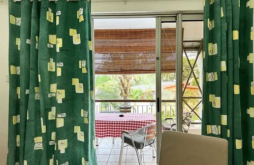 Blue Bay Apartamento | Homerez - Apartamento vista mar en Blue Bay
