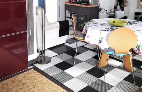 Belle-Isle-en-Terre Apartamento | Homerez - Apartamento para 2 pers. con jardín y terraza en Belle-Isle-en-Terre