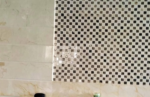 Hay Chemaaou Apartamento | Homerez - Apartamento a 1 km de la playa con piscina compartida y jacuzzi