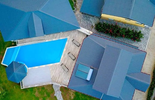 Lamentin Apartamento | Homerez - Apartamento a 10 km de la playa con piscina compartida y jacuzzi