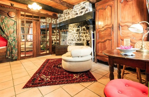 Olby Apartamento | Homerez - Apartamento para 3 pers. con piscina compartida y jardín en Olby