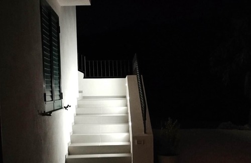 Montallegro Apartamento | Homerez - Apartamento a 2 km de la playa para 6 pers. con terraza en Montallegro