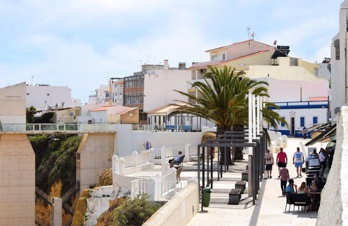 Mafra Apartamento | Homerez - Bonito apartamento a 3 km de la playa para 4 pers. en Encarnação