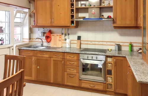 Peniche Apartamento | Homerez - Apto en Peniche cerca playa