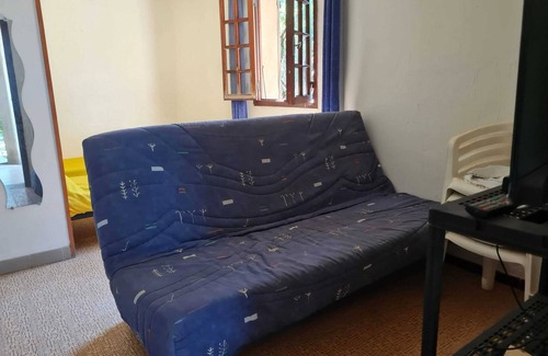 Isolella Apartamento | Homerez - Apto. Pietrosella - Vista jardín