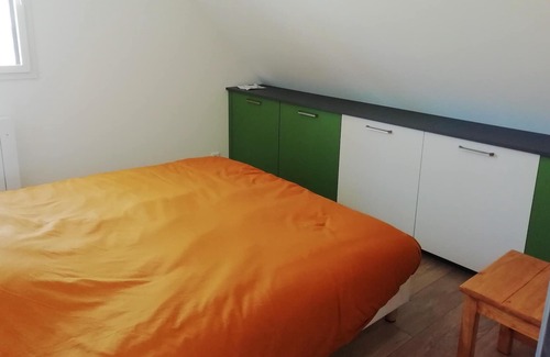 La Tour-dʼAuvergne Casa | Homerez - Beautiful house for 4 ppl. at La Tour-d'Auvergne