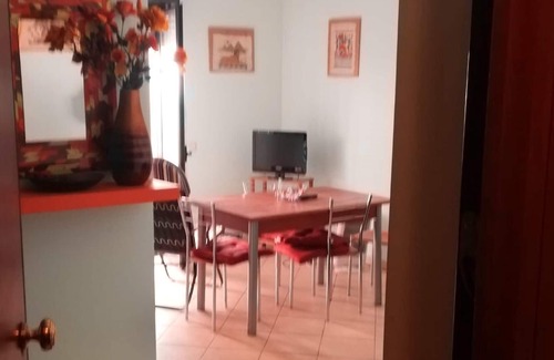 Gazzi Apartamento | Homerez - Apartamento a 2 km de la playa para 4 pers. con balcón en Messina