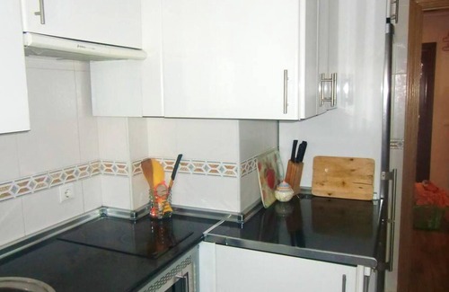 Zamora Apartamento | Homerez - Bonito apartamento para 5 pers. con balcón en Zamora