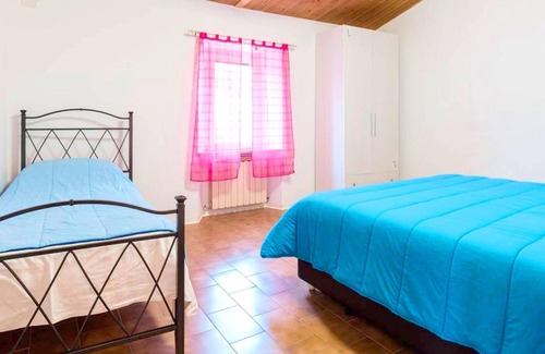Urbino Apartamento | Homerez - Beautiful appartement for 2 ppl. with garden at Urbino
