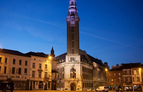 Roux Apartamento | Homerez - Beautiful studio for 4 ppl. with terrace at Charleroi