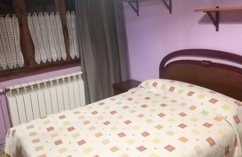 Cillamayor Apartamento | Homerez - Beautiful studio for 3 ppl. with terrace at Menaza