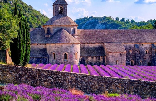 Saint Michel d'Euzet Villa | Homerez - Villa para 10 pers. con piscina y jardín en Saint-Michel-d'Euzet