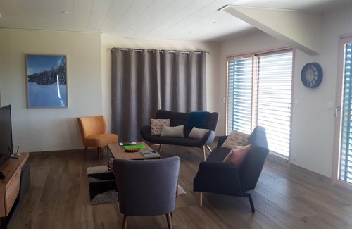 Cerniebaud Casa | Homerez - Grande casa para 9 pers. con terraza en Cerniébaud