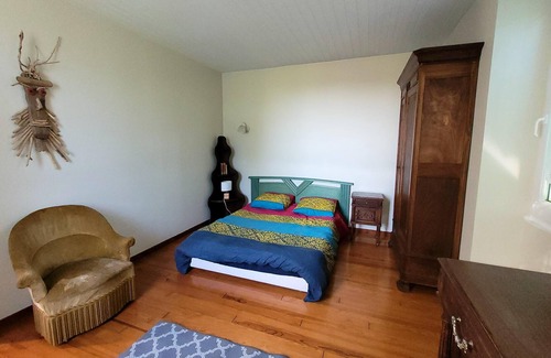 Saubrigues Casa | Homerez - Grande casa para 10 pers. con jardín en Saubrigues
