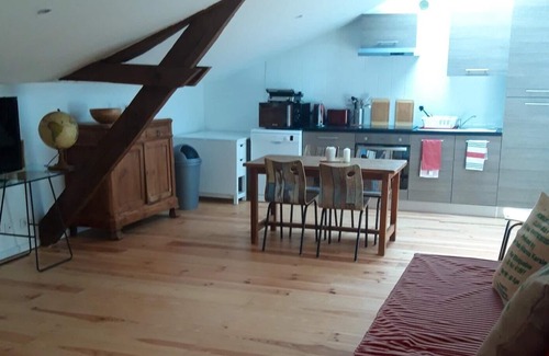 Saubrigues Casa | Homerez - Big house for 14 ppl. with terrace at Saubrigues