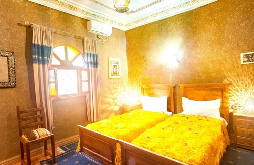 Amezrou Casa | Homerez - Big house for 20 ppl. with shared pool and terrace at Zagora