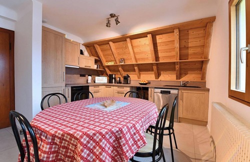 Thannenkirch Apartamento | Homerez - Bright Apartment in Thannenkirch with Spacious Garden