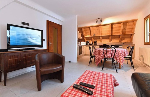 Thannenkirch Apartamento | Homerez - Bright Apartment in Thannenkirch with Spacious Garden