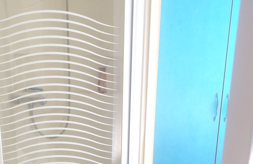 Saujon Casa | Homerez - Bungalow 10 km away from the beach for 4 ppl. with terrace at Saujon