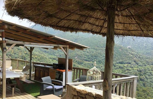 Olmeto Chalet De Esquí | Homerez - Chalet a la montaña para 5 pers. con piscina y vistas al mar en Olmeto