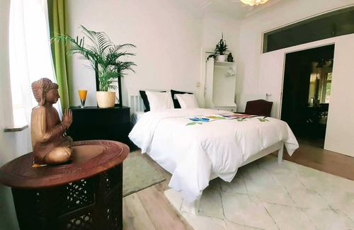 Dailly Apartamento | Homerez - Charming apt. in Schaarbeek