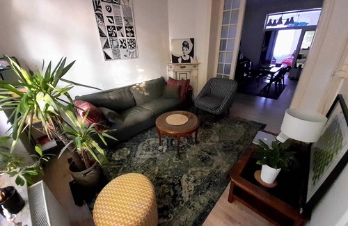 Dailly Apartamento | Homerez - Charming apt. in Schaarbeek