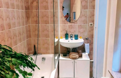 Dailly Apartamento | Homerez - Charming apt. in Schaarbeek