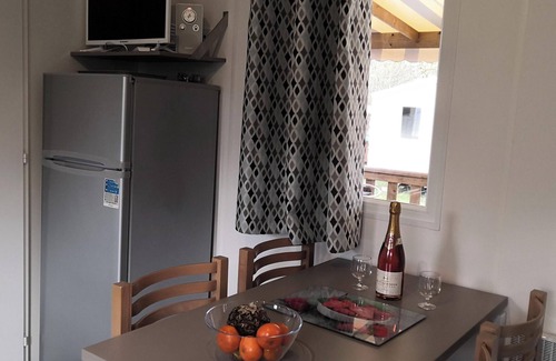 Coulanges Casa | Homerez - Encantador bungalow en Onzain con vistas al jardín