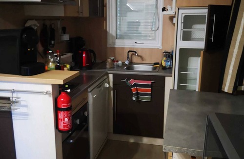 Estang Chalet De Esquí | Homerez - Acogedora cabaña con vistas al lago