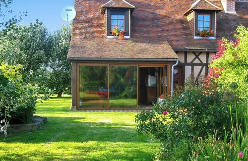 Cheronvilliers Casa | Homerez - Casa encantadora en Chéronvilliers con jardín