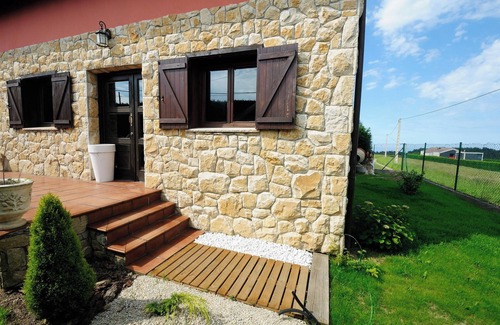 Albuerne Casa | Homerez - Casa encantadora en Albuerne con jardín cercado