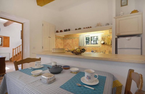 Ceyreste Casa | Homerez - Encantadora casa con vista a la montaña en Ceyreste