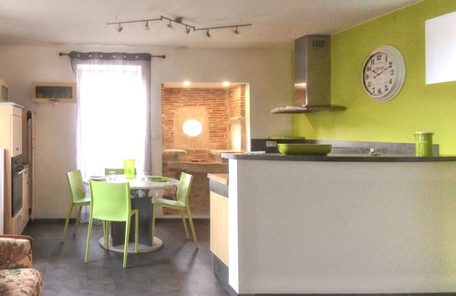Loupiac Casa | Homerez - Casa encantadora con piscina privada en Loupiac