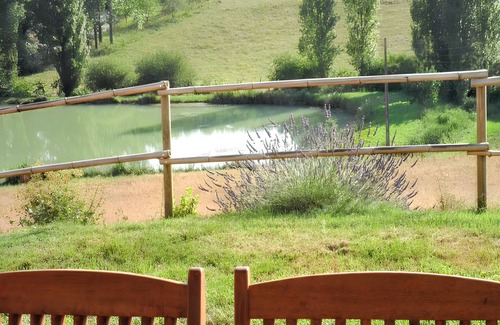Molieres Casa | Homerez - Casa encantadora en Molières con vista al lago