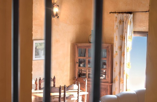 Estepa Casa | Homerez - Casa encantadora en Estepa con vistas a la montaña