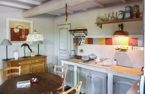 Oppede Casa | Homerez - Casa encantadora en Oppède con vista a la montaña
